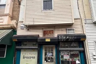 2324 S 7th St, Philadelphia, PA 19148 - Photo 2