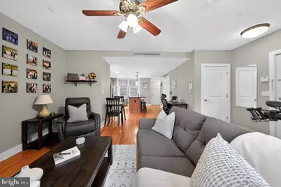 4300 Spruce Street #B304, Philadelphia, PA 19104 - Photo 6