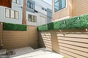 842 N Leithgow St, Philadelphia, PA 19123 - Photo 8