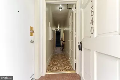 1640 Lombard Street, Philadelphia, PA 19146 - Photo 2