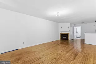 1640 Lombard St, Philadelphia, PA 19146 - Photo 4