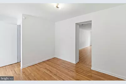 1640 Lombard Street, Philadelphia, PA 19146 - Photo 6