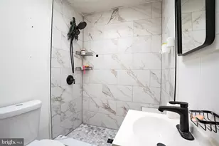 6420 N Woodstock St, Philadelphia, PA 19138 - Photo 24