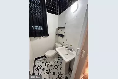 2431 W Norris Street, Philadelphia, PA 19121 - Photo 12
