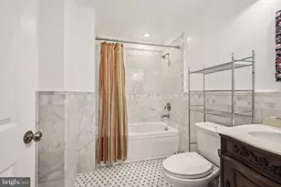 349 S 47th St, Philadelphia, PA 19143 - Photo 22