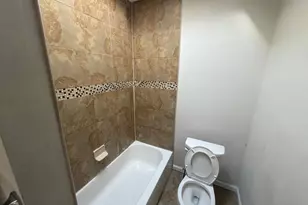 6735 Woolston Ave, Philadelphia, PA 19138 - Photo 10