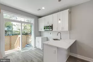 2264 E Cambria St, Philadelphia, PA 19134 - Photo 6