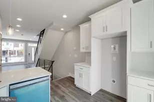 2264 E Cambria St, Philadelphia, PA 19134 - Photo 8