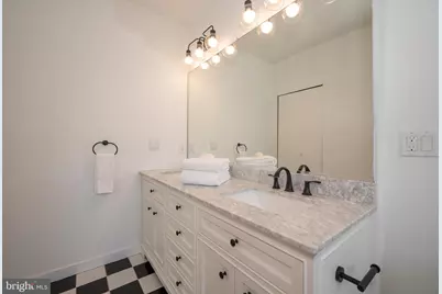 2949 Pennsylvania Avenue, Philadelphia, PA 19130 - Photo 14