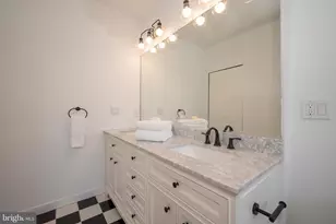 2949 Pennsylvania Ave, Philadelphia, PA 19130 - Photo 14