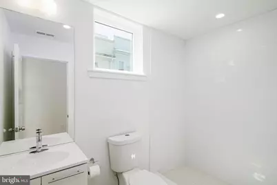 1842 E Harold Street, Philadelphia, PA 19125 - Photo 32