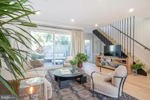 1102 E Columbia, Philadelphia, PA 19125 - Photo 2