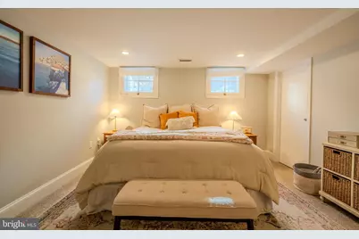 2302 Spruce Street #1, Philadelphia, PA 19103 - Photo 16