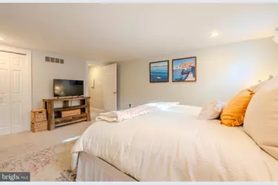 2302 Spruce Street #1, Philadelphia, PA 19103 - Photo 14