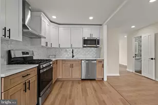 12532 Richton Rd, Philadelphia, PA 19154 - Photo 2