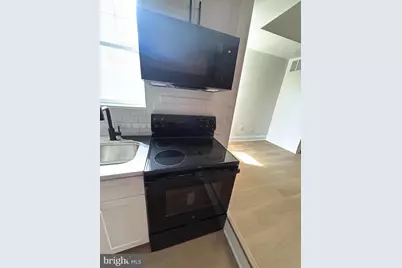 2209 N 10th Street, Philadelphia, PA 19133 - Photo 14