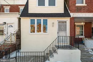 5707 Erdrick St, Philadelphia, PA 19135 - Photo 2