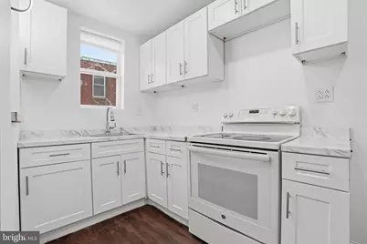 311 W Raymond Street, Philadelphia, PA 19140 - Photo 8