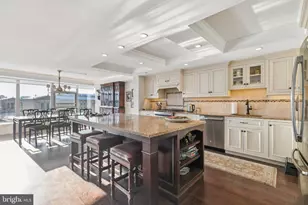 2401 Pennsylvania Ave, Philadelphia, PA 19130 - Photo 10