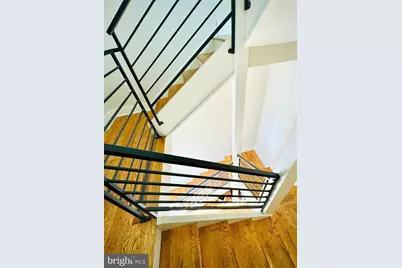 1012 S Randolph Street #3, Philadelphia, PA 19147 - Photo 8