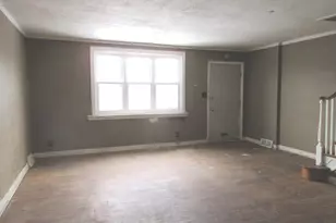 7134 Erdrick St, Philadelphia, PA 19135 - Photo 2