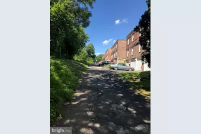 636 W Park Lane #2ND FLOOR, Philadelphia, PA 19144 - Photo 4