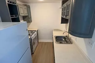 636 W Park Ln, Philadelphia, PA 19144 - Photo 16