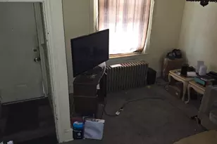 1757 Saint Pauls St, Philadelphia, PA 19140 - Photo 6