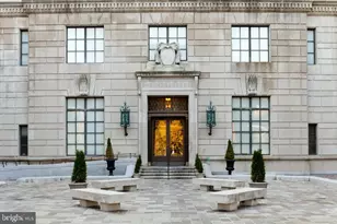 230 N 21st St, Philadelphia, PA 19103 - Photo 18