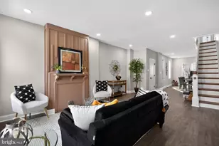 2014 Moore St, Philadelphia, PA 19145 - Photo 2