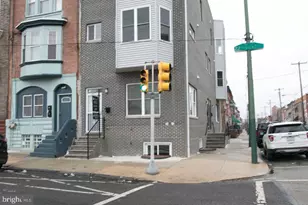 1639 S 22nd St, Philadelphia, PA 19145 - Photo 2