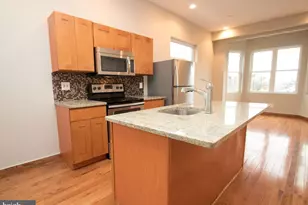 1639 S 22nd St, Philadelphia, PA 19145 - Photo 12