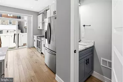 1135 E Berks Street, Philadelphia, PA 19125 - Photo 8