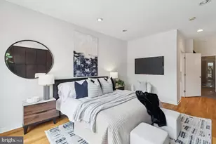 2414 Pine St, Philadelphia, PA 19103 - Photo 18