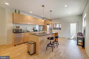 439 Moyer St, Philadelphia, PA 19125 - Photo 2