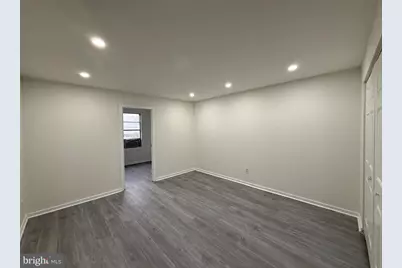 205 N 9th Street #3, Philadelphia, PA 19107 - Photo 2