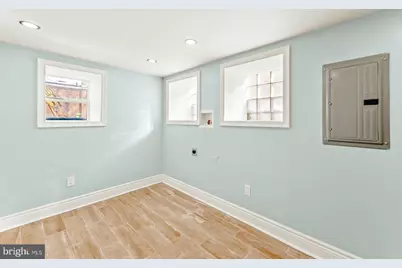 6059 Lawndale Avenue, Philadelphia, PA 19111 - Photo 38