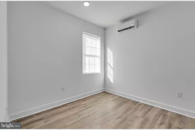 715 W Cumberland Street #5, Philadelphia, PA 19133 - Photo 4