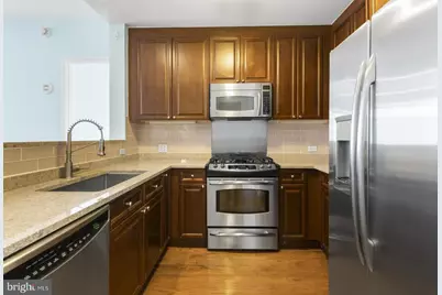1900 Hamilton Street #909, Philadelphia, PA 19130 - Photo 6
