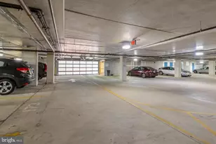 1900 Hamilton St, Philadelphia, PA 19130 - Photo 38