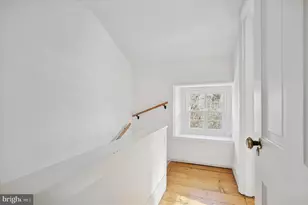 112 W Gravers Ln, Philadelphia, PA 19118 - Photo 28