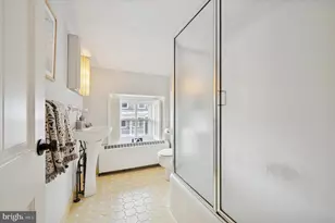 112 W Gravers Ln, Philadelphia, PA 19118 - Photo 26