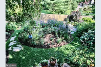 112 W Gravers Lane, Philadelphia, PA 19118 - Photo 36