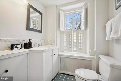 112 W Gravers Lane, Philadelphia, PA 19118 - Photo 22