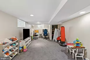 4262 Edgemont St, Philadelphia, PA 19137 - Photo 32