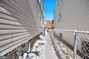 4262 Edgemont St, Philadelphia, PA 19137 - Photo 38