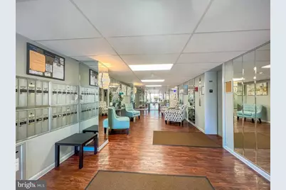 6105 Delaire Landing Road #105, Philadelphia, PA 19114 - Photo 6