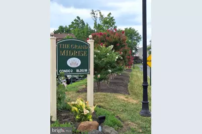 6105 Delaire Landing Road #105, Philadelphia, PA 19114 - Photo 2