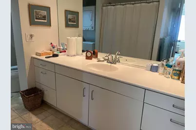 2001 Hamilton Street #504, Philadelphia, PA 19130 - Photo 8