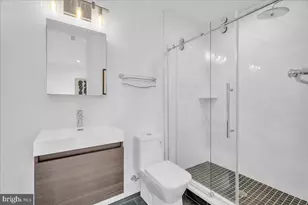 602 N 5th St, Philadelphia, PA 19123 - Photo 18